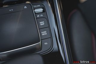 Mercedes-Benz GLA 200 2021 AMG LINE 150hp 8G-DCT F1 100eΤΕΛΗ!-thumb-36