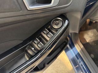 Ford Fiesta 2016 1.5 TDCI TITANIUM 95 HP NAVI LED EURO 6-thumb-12