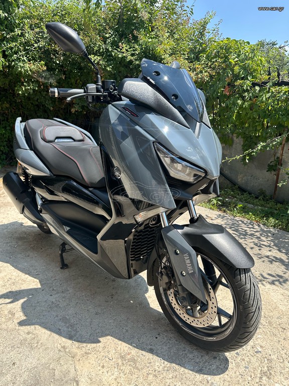 Yamaha XMAX 300 Tech Max 2022