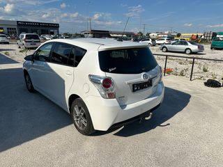 Toyota Verso 2016-thumb-6