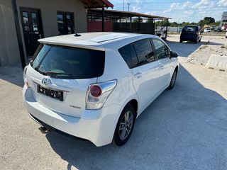 Toyota Verso 2016-thumb-9
