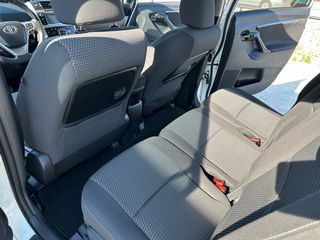 Toyota Verso 2016-thumb-25