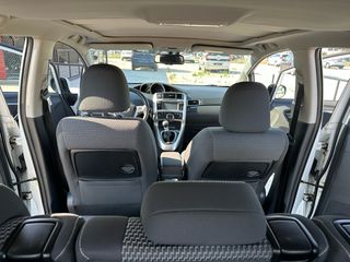 Toyota Verso 2016-thumb-28