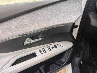 Peugeot 3008 2020 1.5 BLUEHDI 130 BUSINESS EAT 8ΤΑΧΥΤΟ-thumb-9