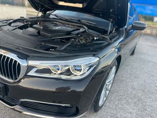 Bmw 740 2016-thumb-9