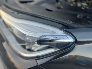 Bmw 740 2016-thumb-10