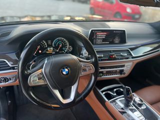 Bmw 740 2016-thumb-12