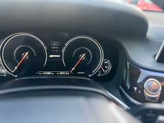 Bmw 740 2016-thumb-13
