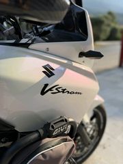 Suzuki V-Strom 1000 2005-thumb-1