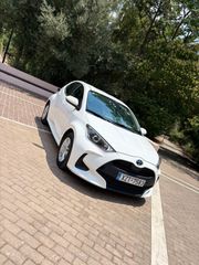 Toyota Yaris 2023 1.5 HYBRID ACTIVE