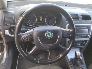 Skoda Scout 2010 OCTAVIA TURBO QUATTRO 4X4-thumb-33