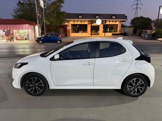 Toyota Yaris 2022 YARIS 1.0 /72Hp /58.000Km!!!-thumb-11