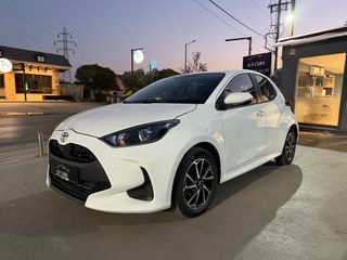 Toyota Yaris 2022 YARIS 1.0 /72Hp /58.000Km!!!-thumb-15