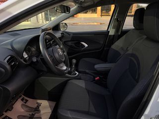 Toyota Yaris 2022 YARIS 1.0 /72Hp /58.000Km!!!-thumb-21