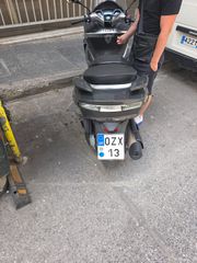 Piaggio X 10 2013-thumb-4