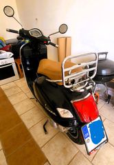 Piaggio Vespa 2019 GTS 300-thumb-4
