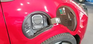 Renault Twingo 2026 Electric E-Tech 27kWh 80 techno-thumb-9
