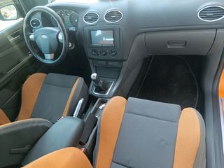 Ford Focus 2007 st-thumb-8