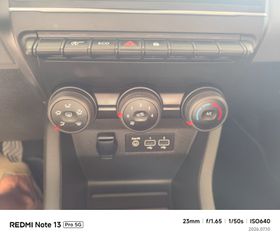 Renault Clio 2022 AUTHENTIC-thumb-19