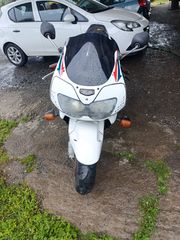 Honda CBR 900RR Fireblade 1997-thumb-5