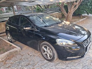 Volvo V40 2016