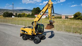 Εκσκαφέας Με Λάστιχα CAT 2014 M 322 D-thumb-16