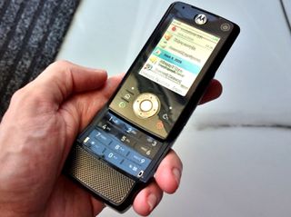 Motorola RIZR Z8 - Σπάνιο συλλεκτικό μοντέλο!!!
