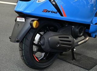 Vespa Sprint 125 2026 ΔΩΡΟ ΑΞΕΣΟΥΑΡ ΚΑΙ 30 ΑΤΟΚΕΣ-thumb-2