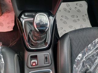Opel Corsa 2022 CORSA D-thumb-7