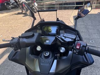 Honda Forza 750 2024 abs-thumb-3