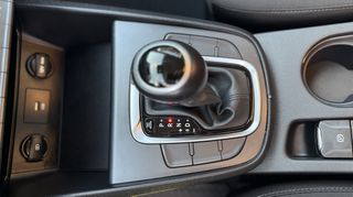 Hyundai Kona 2022 Hybrid Premium Plus 1.6 - 1ο ΧΕΡΙ - ΕΛΛΗΝΙΚΟ - XDRIVE-thumb-28