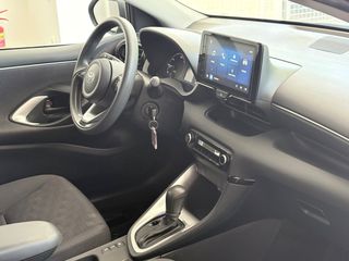 Toyota Yaris 2025 LIVE / 10 ΧΡΟΝΙΑ ΕΡΓΟΣΤ. ΕΓΓ. / 55 ΧΡΟΝΙΑ ΔΙΠΛΑ ΣΑΣ #1971-thumb-7