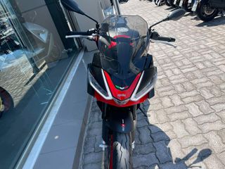 Aprilia Tuono 660 2022-thumb-4