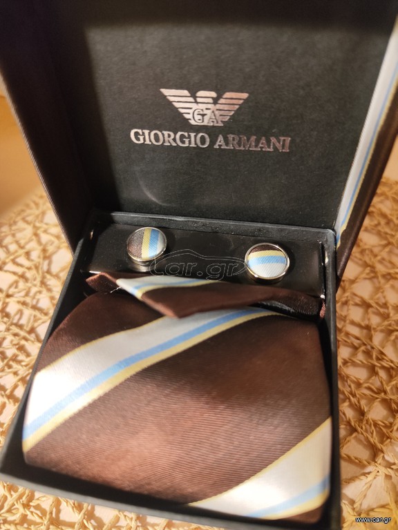 Γραβάτες Burberry, Giorgio Armani