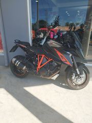 KTM 1290 Super Duke GT 2016