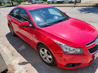 Chevrolet Cruze 2010-thumb-1