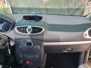 Renault Clio 2008 CLIO 1.2 TCE TURBO-thumb-12