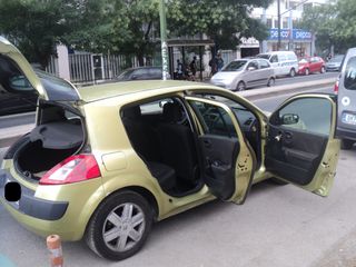 Renault Megane 2003 ΘΕΟΦΙΛΑΤΟΣ ΕΠΙΛΕΓΜΕΝΟ ΟΧΗΜΑ//1.4cc.CLIMA.5ΠΡΤ//ΑΝΤΑΛΛΑΓΕΣ-thumb-5