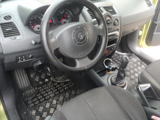 Renault Megane 2003 ΘΕΟΦΙΛΑΤΟΣ ΕΠΙΛΕΓΜΕΝΟ ΟΧΗΜΑ//1.4cc.CLIMA.5ΠΡΤ//ΑΝΤΑΛΛΑΓΕΣ-thumb-12