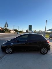 Toyota Yaris 2018 HYBRID AUTOMATIC NAVI CAMERA-thumb-8