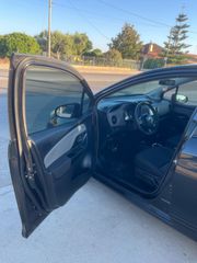 Toyota Yaris 2018 HYBRID AUTOMATIC NAVI CAMERA-thumb-9