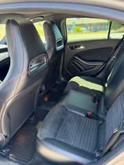 Mercedes-Benz A 180 2013-thumb-11