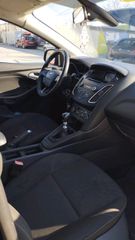 Ford Focus 2016-thumb-5