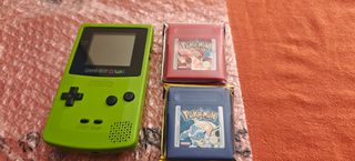 Game boy color + pokemon red/blue
