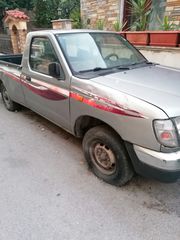 Nissan PickUp 2000 D22