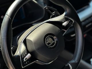 Skoda Octavia 2021 COMBI 2.0 DSG STYLE-thumb-15