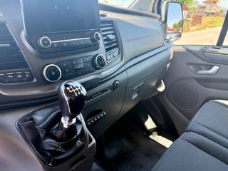 Κλούβα Ford 2022 Με ράφια Sortimo-thumb-9