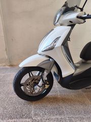 Piaggio Beverly 350 2014 BEVERLY 350 SPORT TOURING-thumb-5