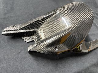 KTM Superduke 1290 R πίσω φτερό CARBON