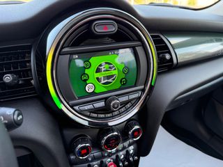 Mini Cooper 2019 60 Years / Panorama-thumb-18